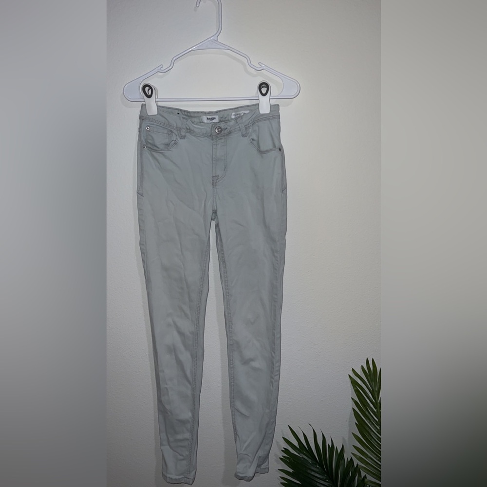 Light jeans